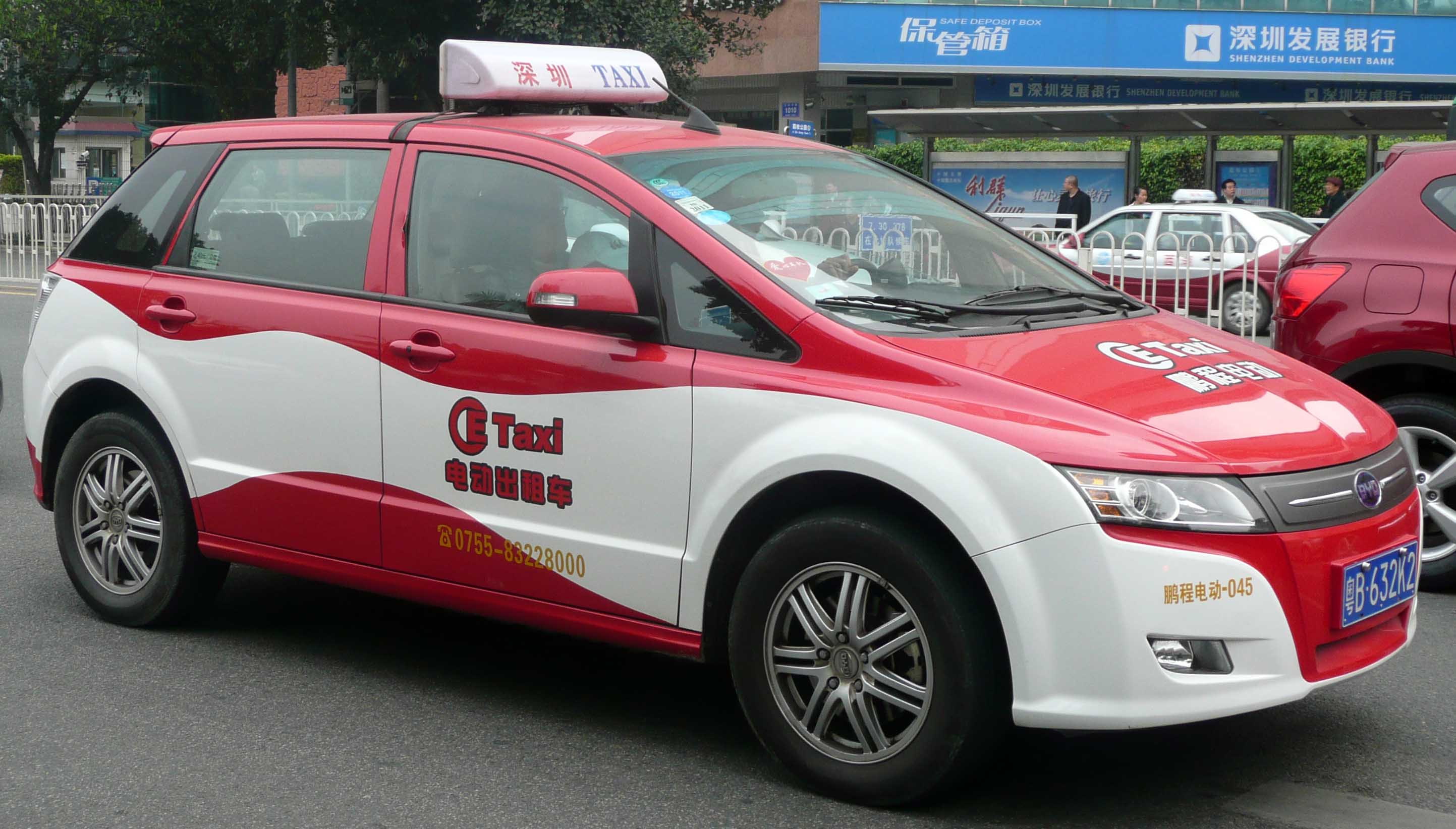 La voiture électrique amorce un recul en Chine