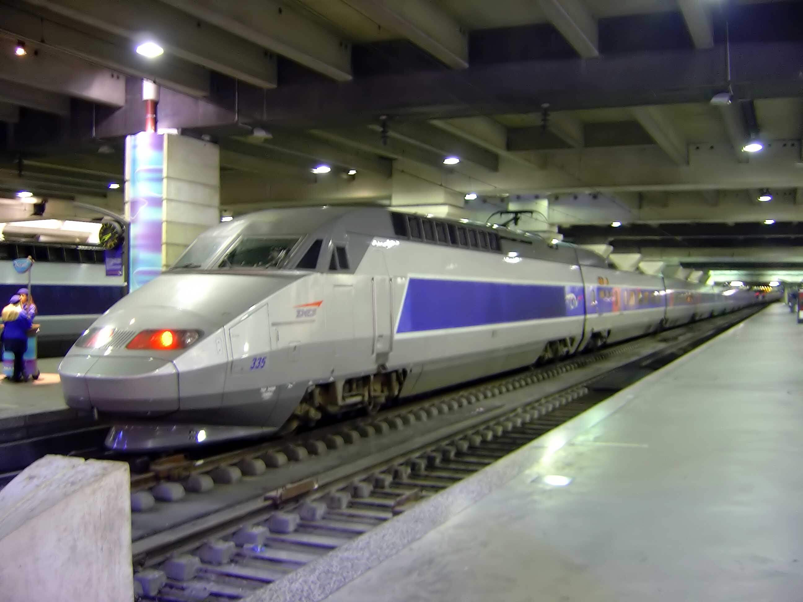 <i class='fa fa-lock' aria-hidden='true'></i> Il faut sauver le train… des politiques et de la SNCF