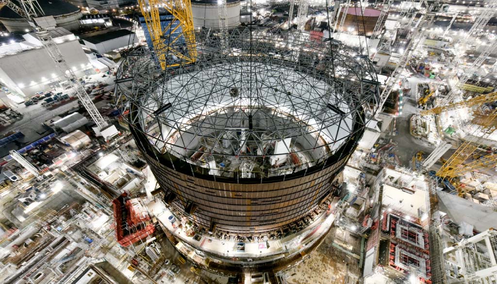 Le Royaume-Uni va aussi lancer un programme massif de construction de réacteurs nucléaires