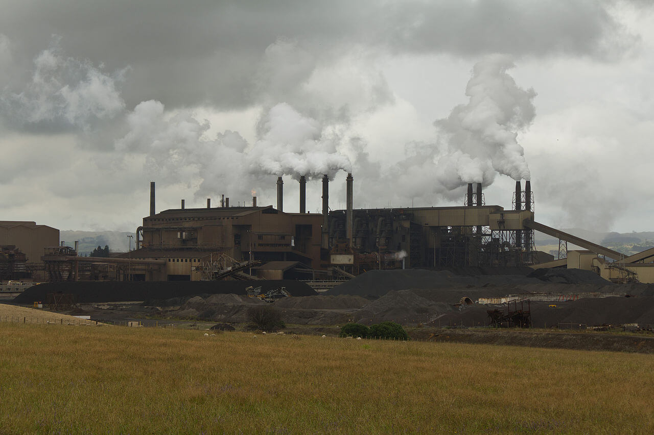 Les politiques et le stockage souterrain du CO₂: je t’aime, moi non plus