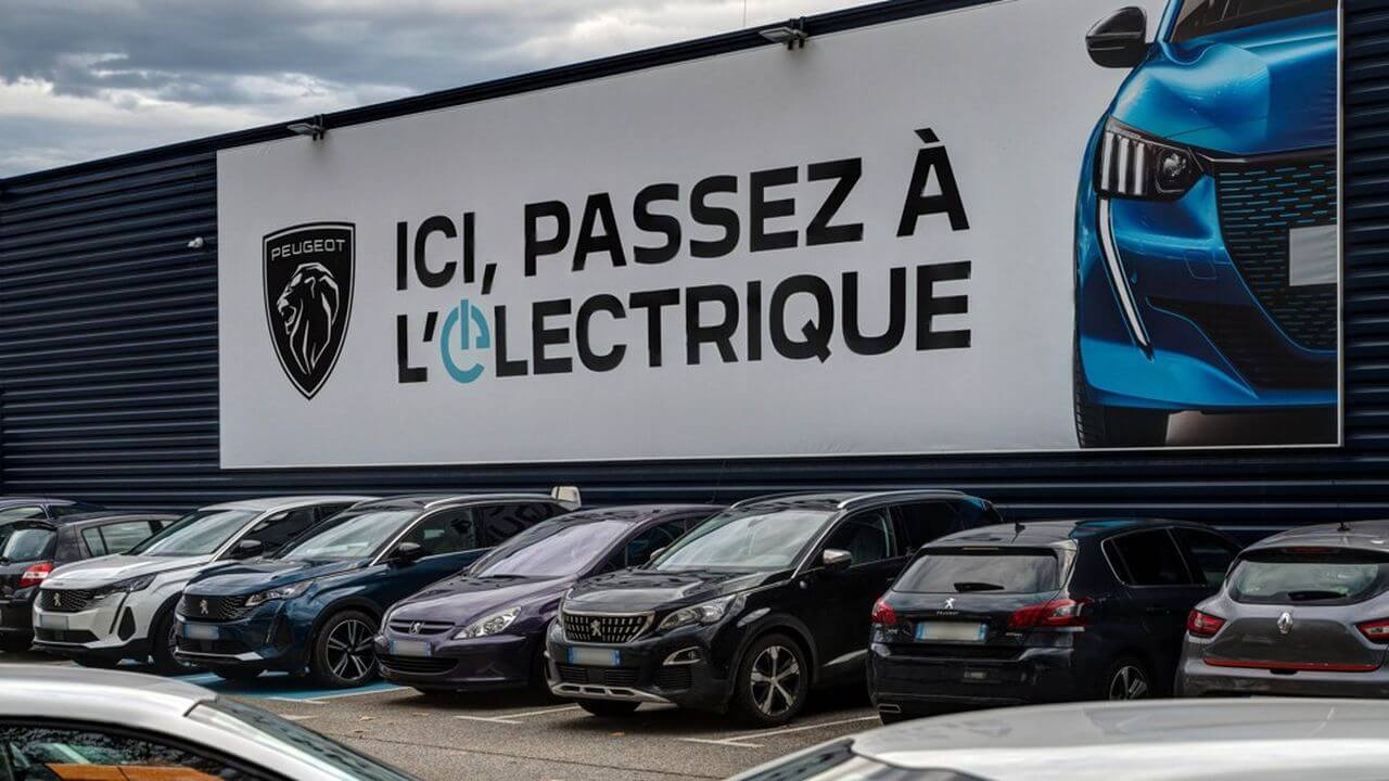 <i class='fa fa-lock' aria-hidden='true'></i> Abandon de la voiture électrique, l’étude de McKinsey qui fait l’effet d’une bombe